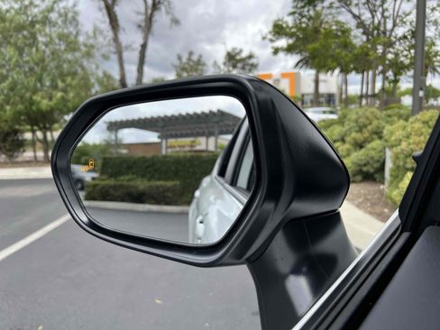 Used 2025 Toyota Camry XSE image 11