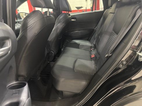 Used 2024 Toyota Corolla Cross AWD Hybrid w/ Convenience Package image 44