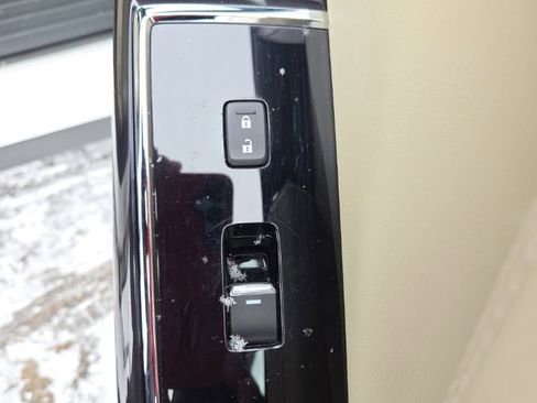 Used 2018 MAZDA CX-9 Grand Touring image 17