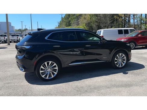 Used 2025 Buick Envision Avenir image 9