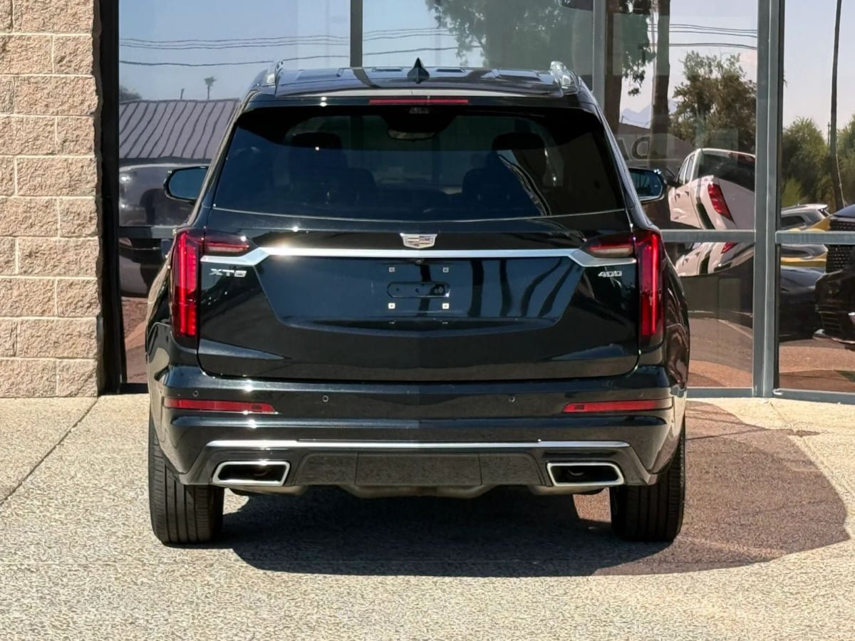 Used 2020 Cadillac XT6 Premium Luxury FWD image 9