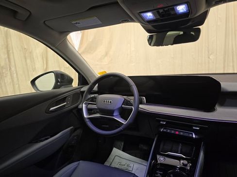 New 2026 Audi Q3 quattro 2.0T image 37