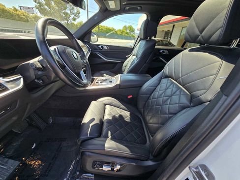 Used 2024 BMW X5 xDrive50e AWD/4WD image 24
