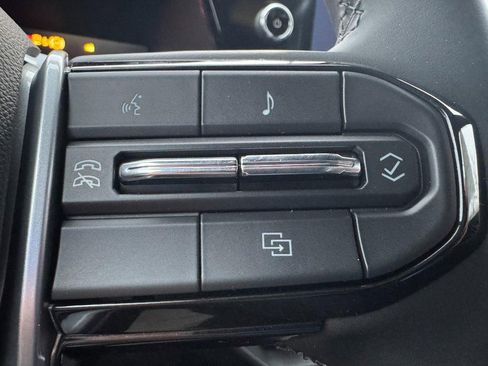 New 2025 Chevrolet Colorado LT image 34