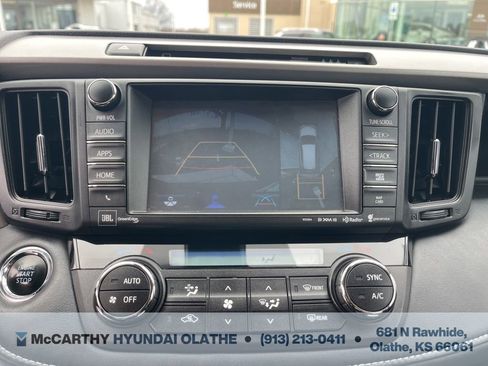 Used 2018 Toyota RAV4 Limited w/ Advanced Technology Package image 28