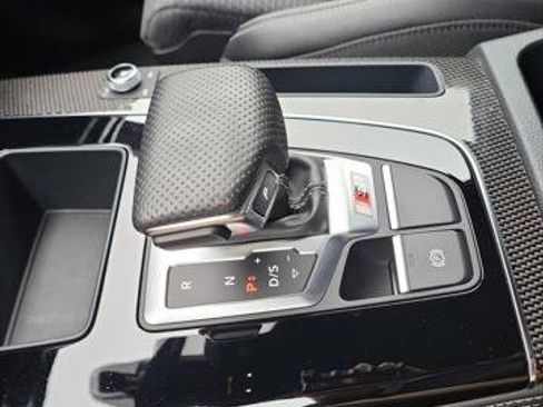 Certified 2023 Audi SQ5 Prestige w/ Prestige Package AWD/4WD image 19