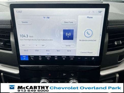 Used 2023 Ford Expedition Max XLT image 13