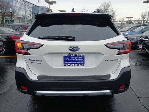 Used 2025 Subaru Outback Limited AWD/4WD image 30