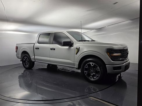 Used 2024 Ford F150 STX image 2