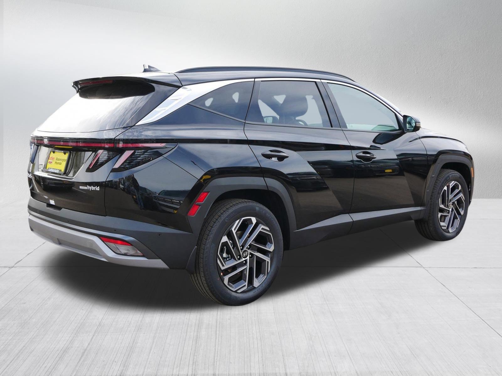 New 2026 Hyundai Tucson Limited AWD/4WD image 4