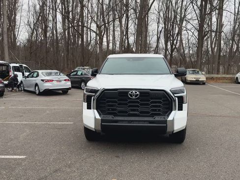 New 2026 Toyota Tundra SR5 image 3