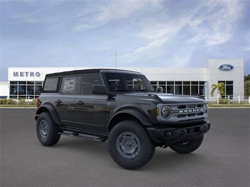 New 2025 Ford Bronco Big Bend w/ Black Diamond Package image 7