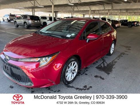 Used 2022 Toyota Corolla LE w/ LE Convenience Package FWD image 1
