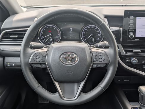 Used 2023 Toyota Camry SE w/ Cold Weather Package AWD/4WD image 20