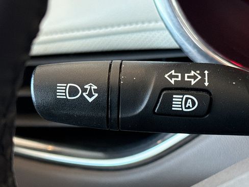 Used 2024 Chevrolet Malibu LT FWD image 18