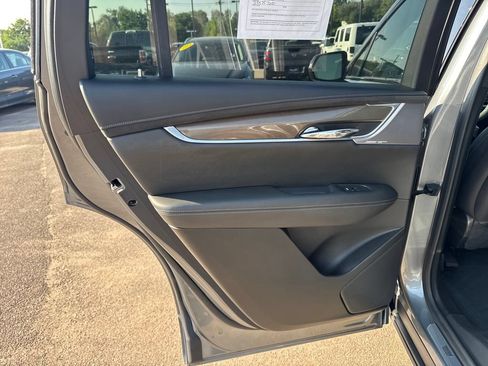 Used 2021 Cadillac XT6 Sport w/ Platinum Package AWD/4WD image 26