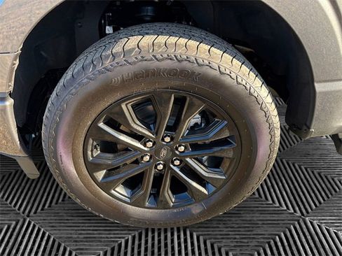 New 2025 Ford F150 Lariat w/ Equipment Group 501A Mid image 14