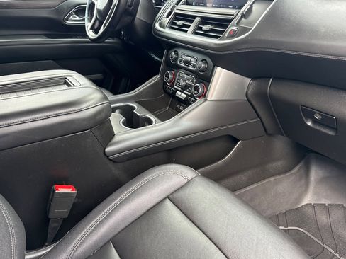 Used 2023 Chevrolet Tahoe LT w/ Luxury Package image 19