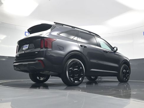 Certified 2025 Kia Sorento X-Line EX image 46