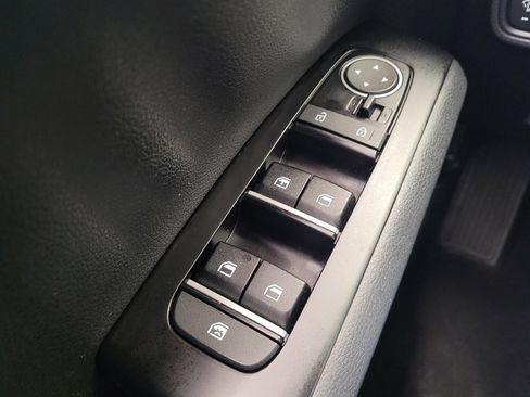 Used 2021 Kia Soul LX FWD image 27