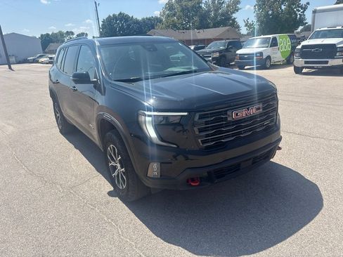Used 2024 GMC Acadia AT4 w/ Super Cruise Package AWD/4WD image 2