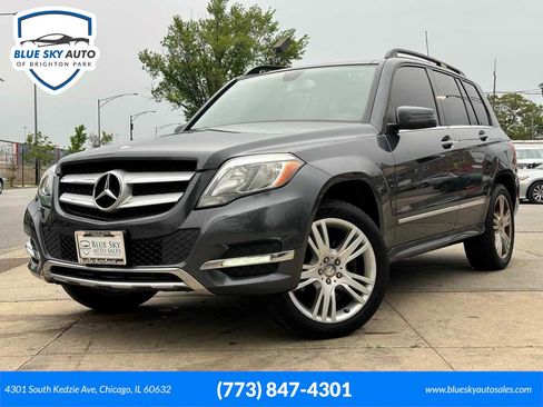 Used 2015 Mercedes-Benz GLK 350 4MATIC image 1