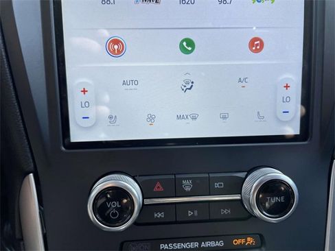 Used 2023 Ford Edge SEL w/ Convenience Package image 21