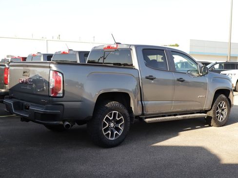 Used 2022 GMC Canyon AT4 w/ Driver Alert Package AWD/4WD image 3