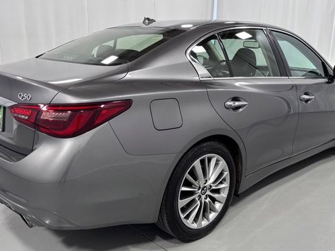 Used 2018 INFINITI Q50 Signature Edition image 5