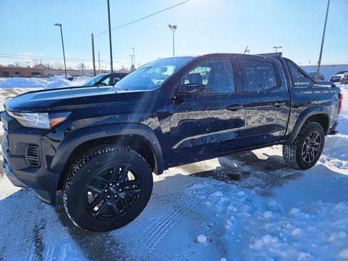 New 2025 Chevrolet Colorado Trail Boss w/ Midnight Edition image 3