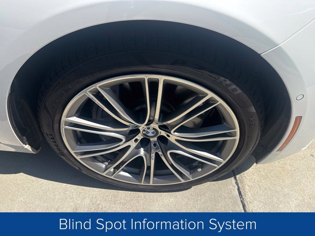 Used 2020 BMW 750i xDrive AWD/4WD image 9
