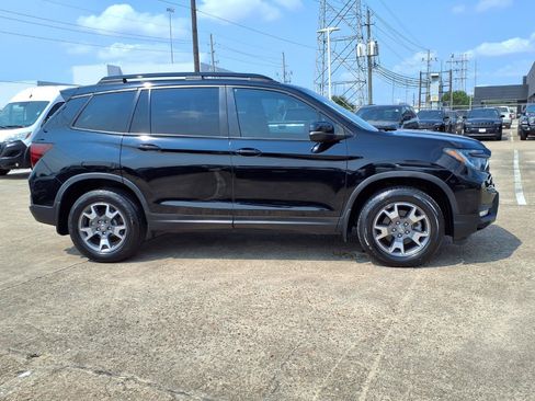 Used 2022 Honda Passport TrailSport image 29