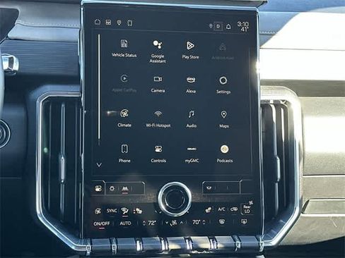 Used 2024 GMC Acadia Elevation image 12