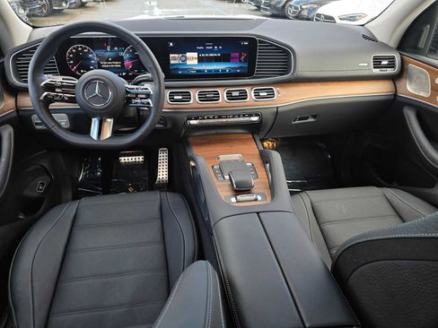 Used 2026 Mercedes-Benz GLS 450 4MATIC image 20