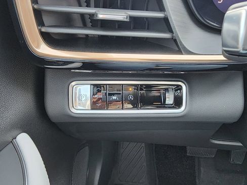 New 2026 Buick Envision Avenir image 19