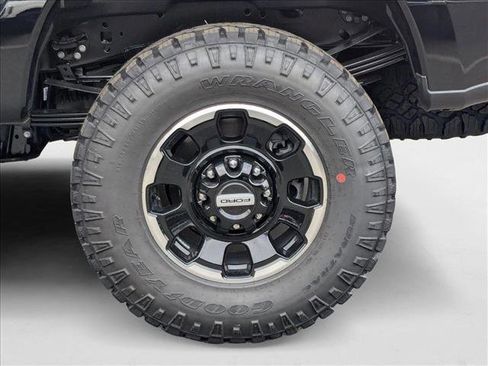 New 2025 Ford F250 Lariat w/ Lariat Ultimate Package image 10