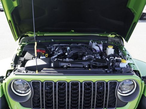 New 2026 Jeep Gladiator Sport AWD/4WD image 29