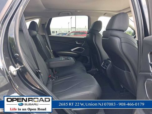 Used 2024 Acura RDX SH-AWD image 19