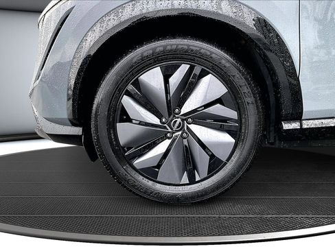 Used 2024 Nissan Ariya EVOLVE+ image 33