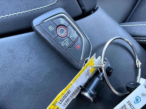 Used 2020 Chevrolet Corvette 2LT w/ 2LT Preferred Equipment Group image 14