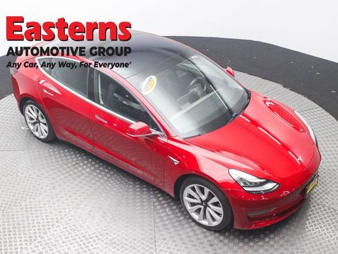 Used 2018 Tesla Model 3 Long Range AWD/4WD image 3