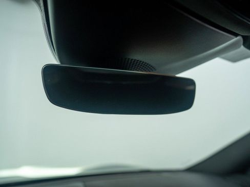 Certified 2022 Ferrari Roma RWD image 39