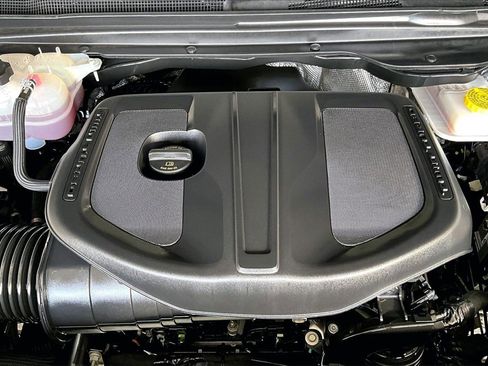 Used 2025 RAM 1500 Lone Star image 32