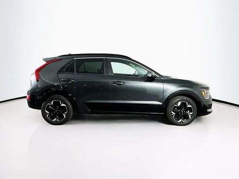 Used 2023 Kia Niro Wind FWD image 10