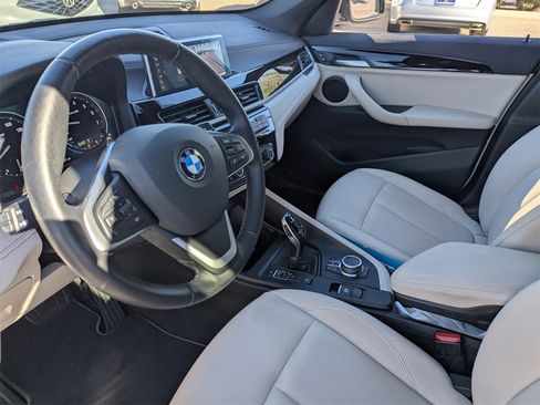 Used 2022 BMW X1 xDrive28i w/ Premium Package image 26