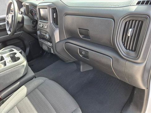 Used 2022 Chevrolet Silverado 1500 Custom Trail Boss AWD/4WD image 20