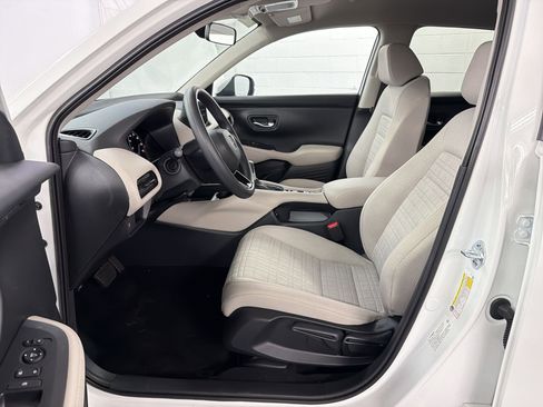 New 2027 Honda HR-V LX image 5