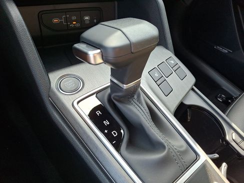 New 2026 Kia Sportage X-Line AWD/4WD image 8