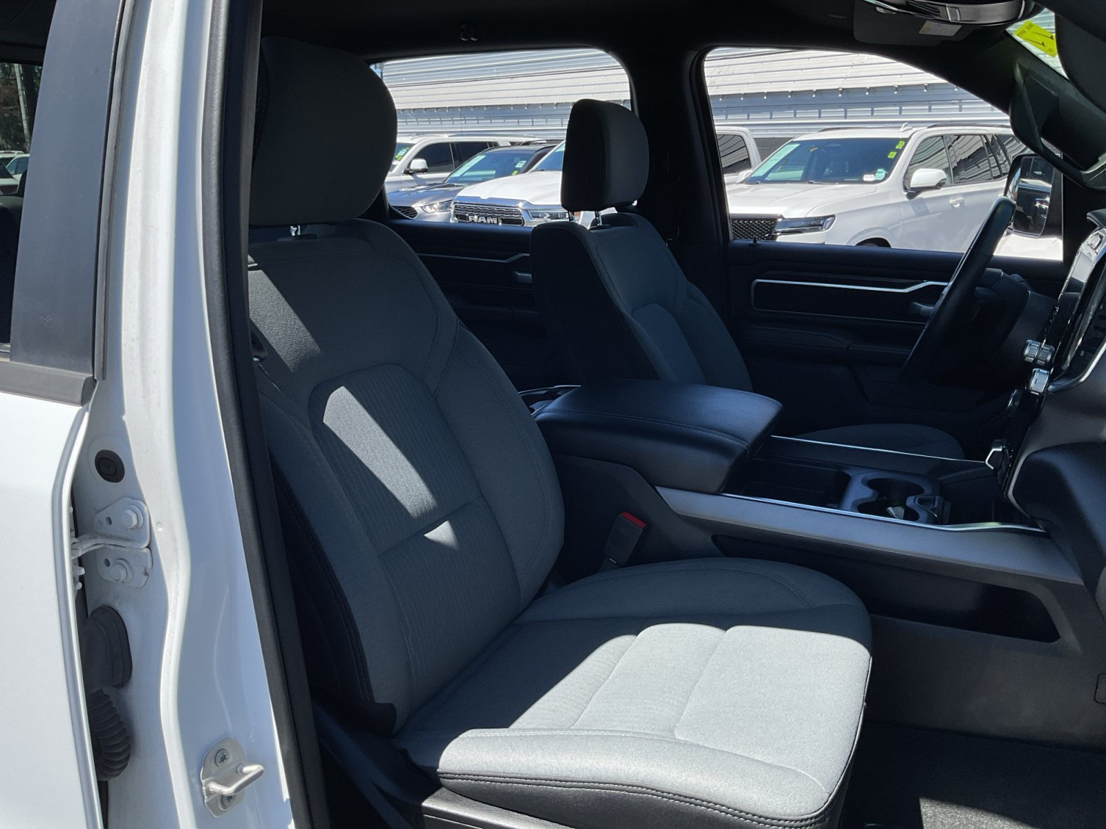 Used 2024 RAM 1500 Big Horn AWD/4WD image 21