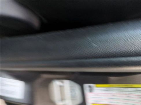 Used 2015 Jeep Cherokee Trailhawk image 14